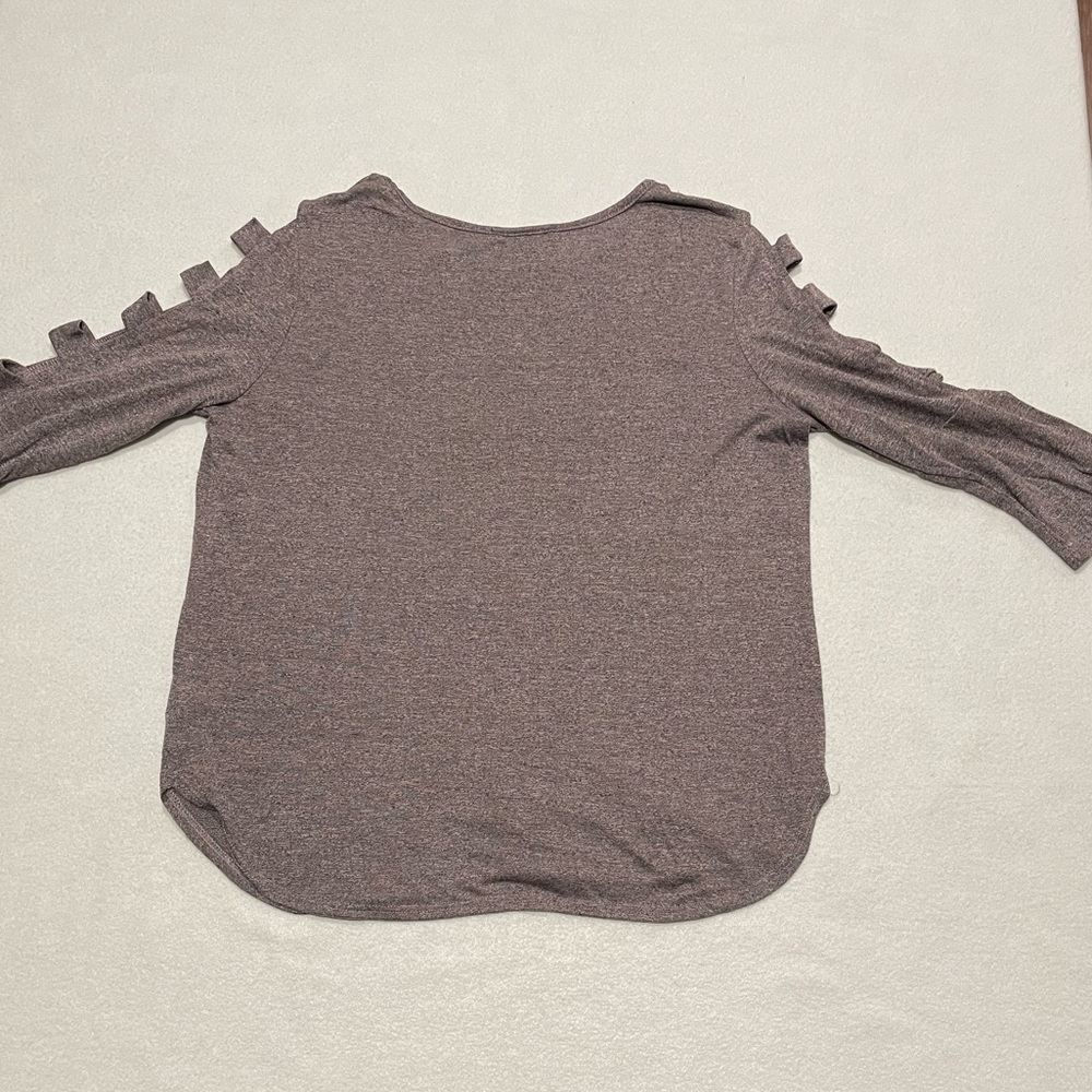 iz byer cold shoulder top